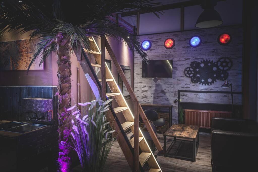 Einzigartige Ferienwohnung Bunt Wie Berlino Esterno foto